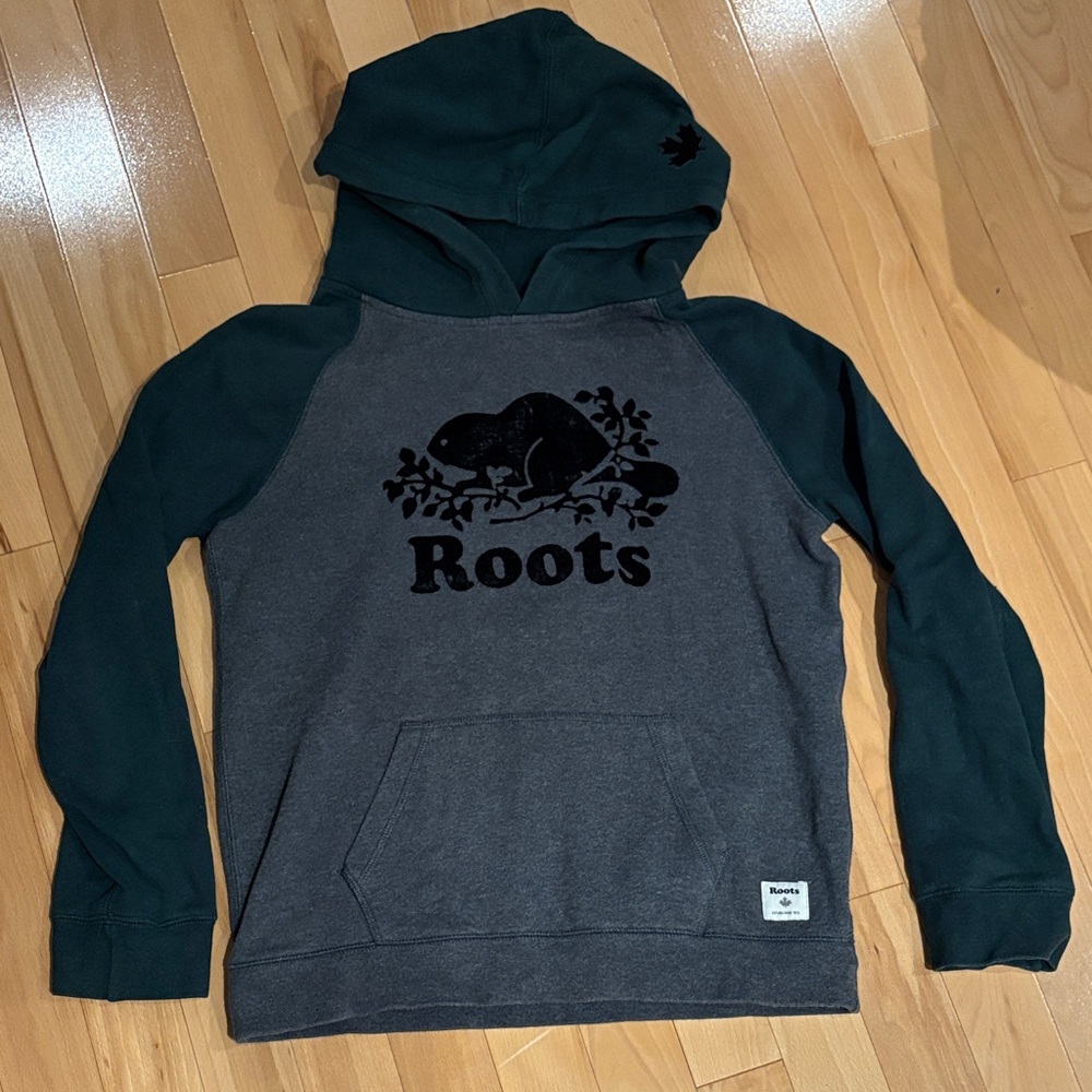 Green & Grey Roots Kanga Hoodie - size XXL (13/14)